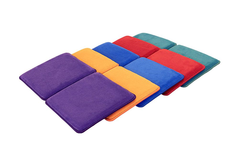 Bunte Sitzkissen für Kinder